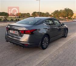 نيسان ألتيما